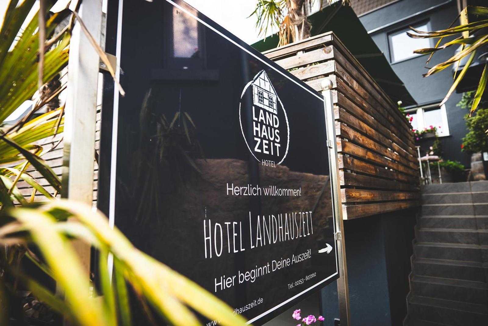 Boutique Hotel Landhauszeit Bad Muenstereifel Eksteriør billede